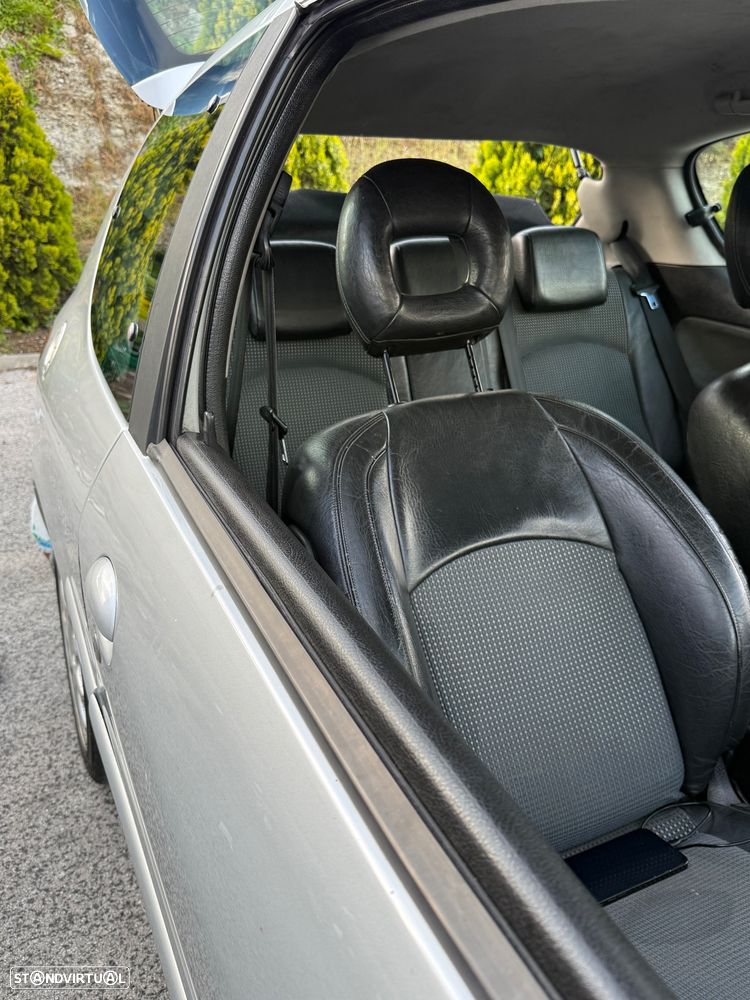 Peugeot 206 1.6 HDi S16 - 7