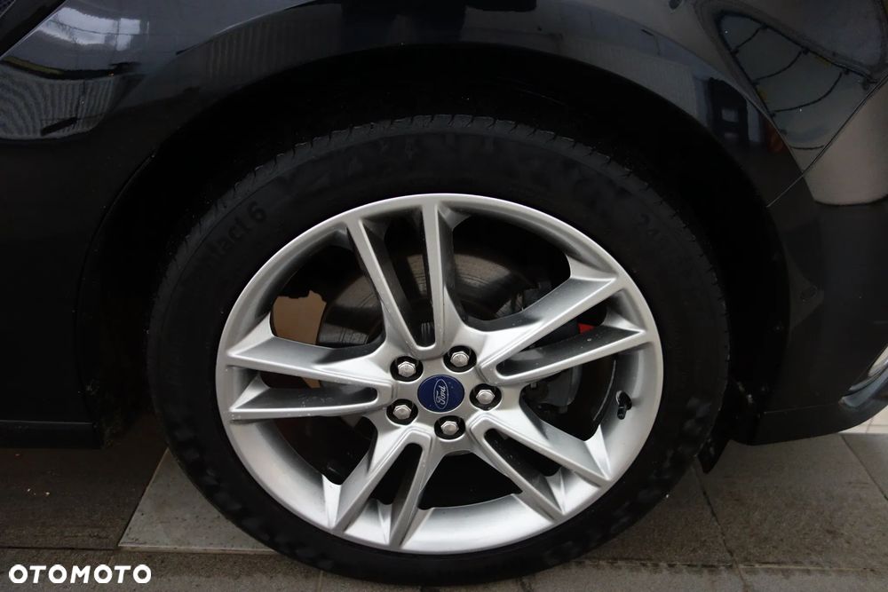 Ford S-Max 2.0 EcoBlue Titanium - 37