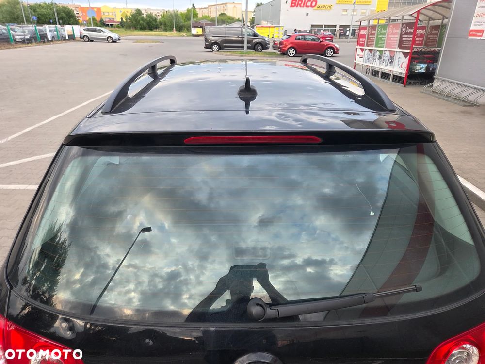 Volkswagen Passat 2.0 TDI DPF BlueMotion Technology Comfortline - 14