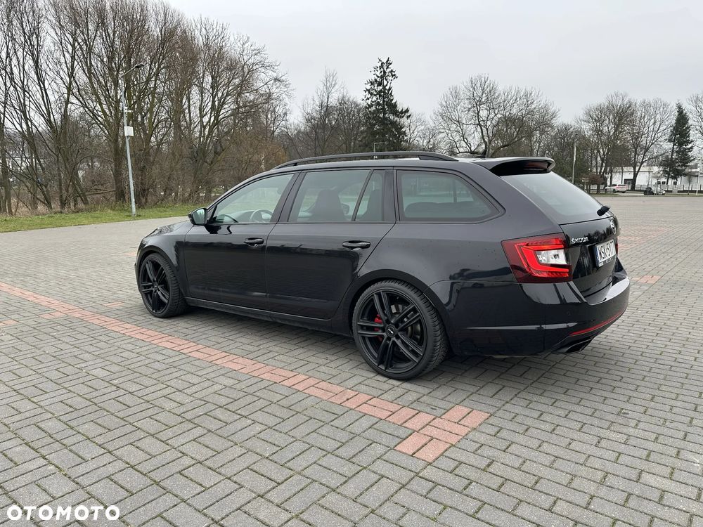 Skoda Octavia 2.0 TSI DSG RS 245 - 12
