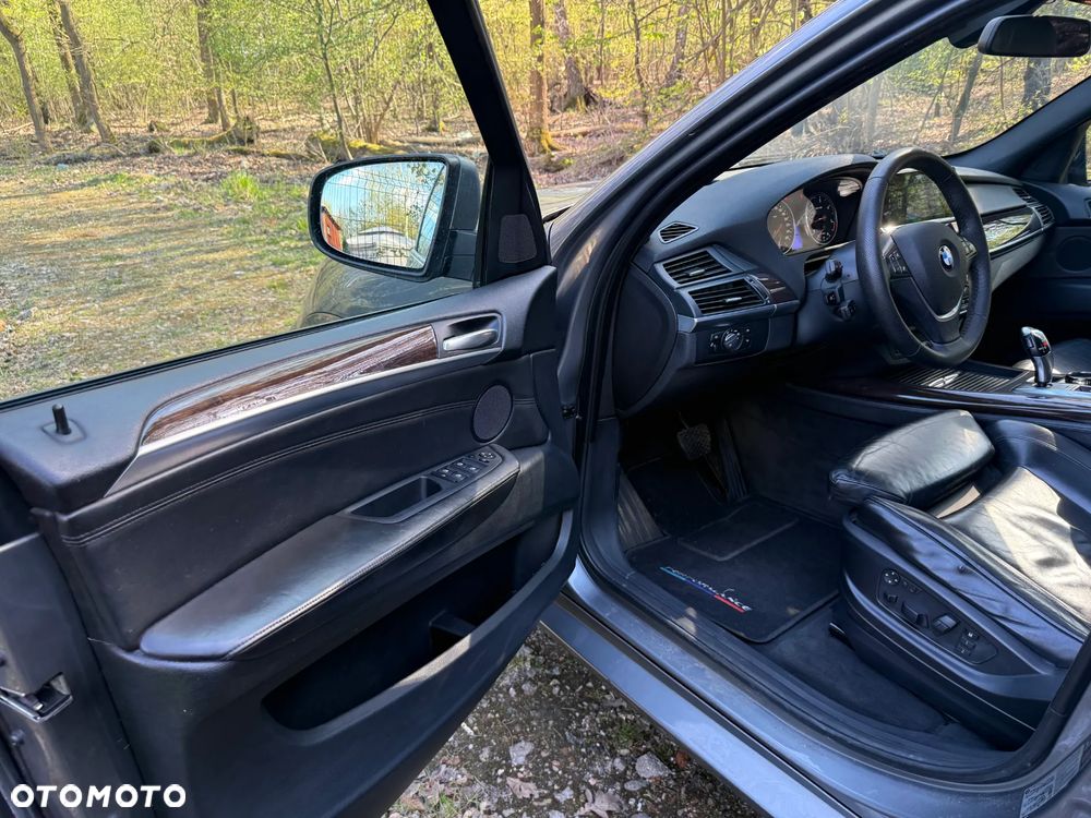 BMW X5 xDrive30d - 23