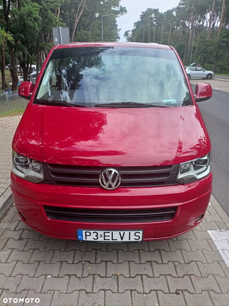 Volkswagen Caravelle - 1