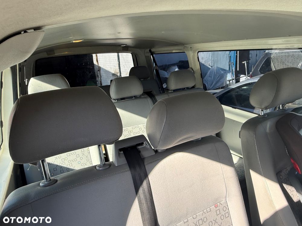 Volkswagen Caravelle L1 - 7
