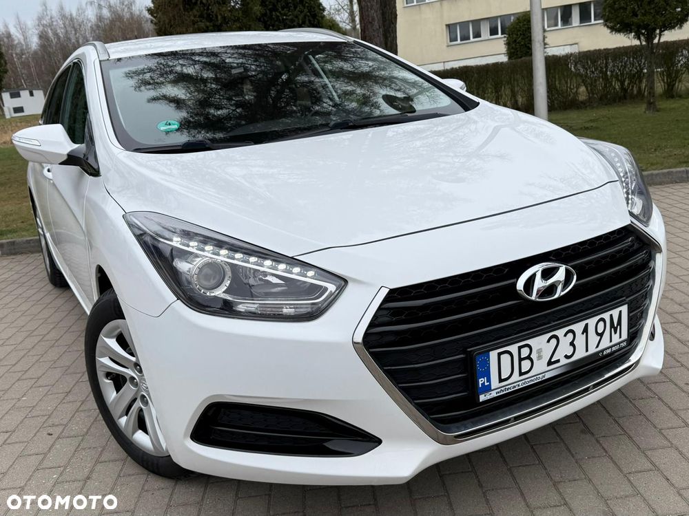 Hyundai i40 Kombi 1.6 Classic - 11