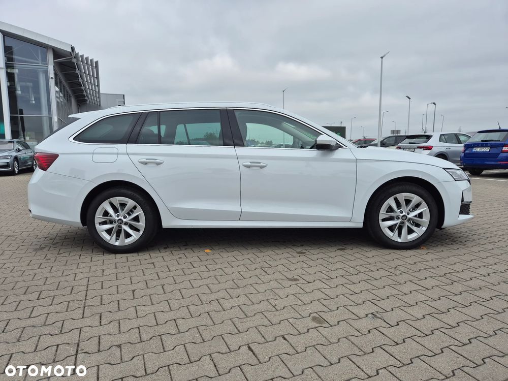 Skoda Octavia 2.0 TDI Edition 130 Selection DSG - 6