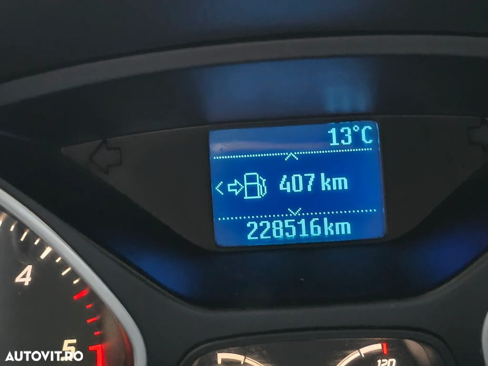 Ford Focus 1.6 TDCI DPF Sport - 9