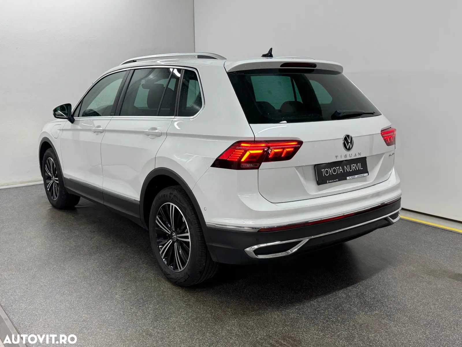 Volkswagen Tiguan 1.4 eHybrid OPF Elegance - 6