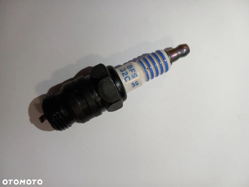 Świeca zapłonowa Ford 1120822 - 3