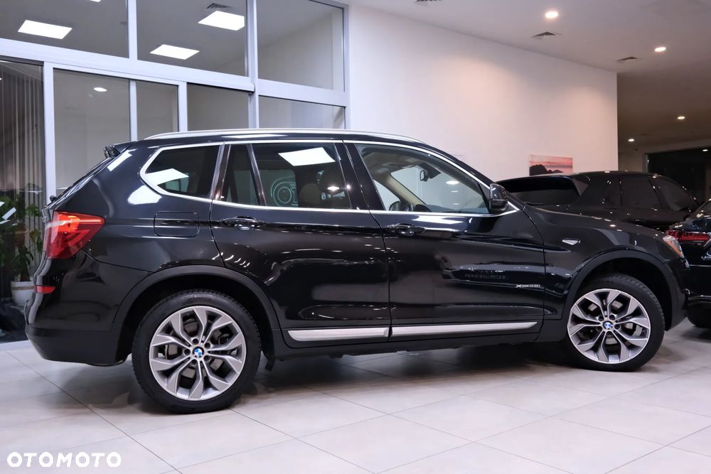 BMW X3 xDrive28i xLine sport - 16