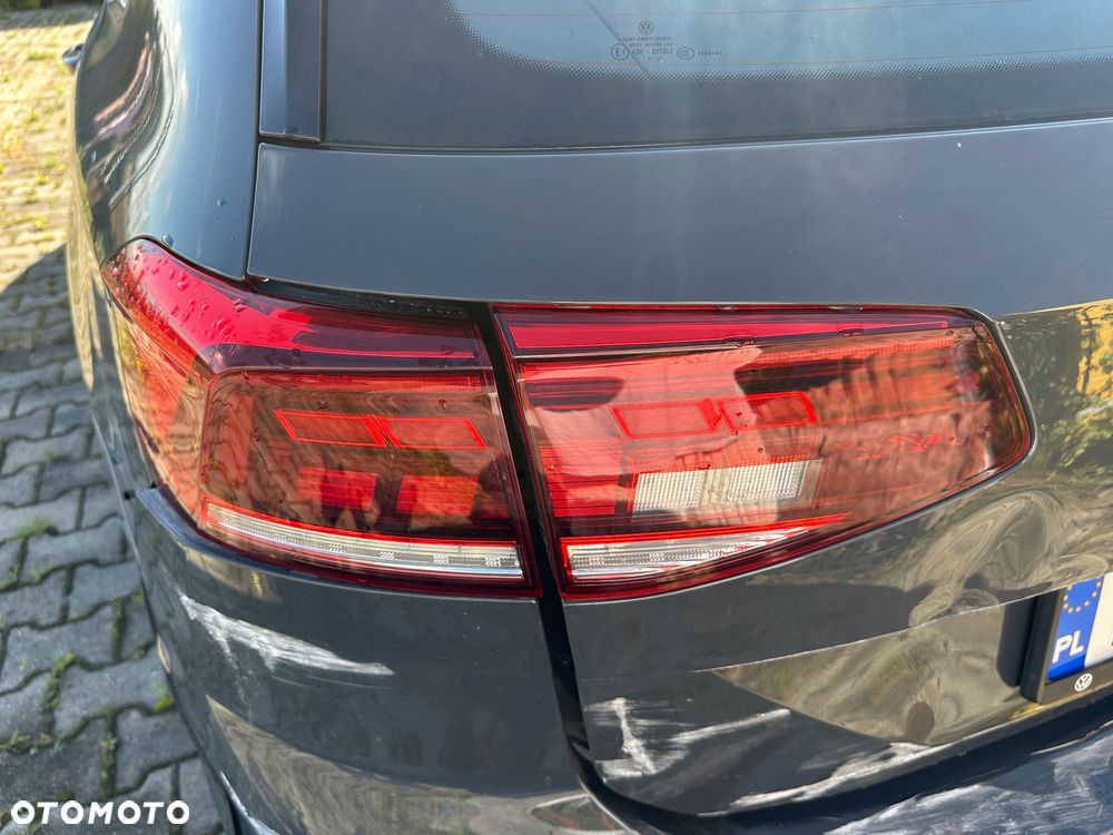 Volkswagen Passat 2.0 TDI Business DSG - 9