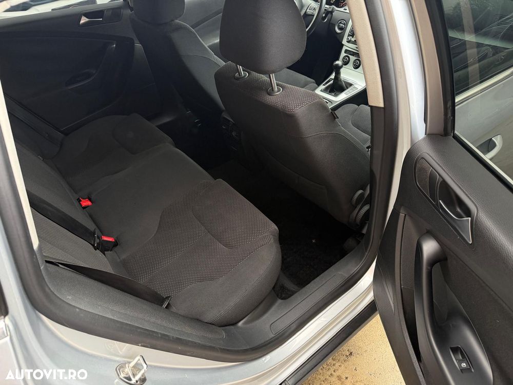 Volkswagen Passat 2.0 TDI Highline DPF - 8