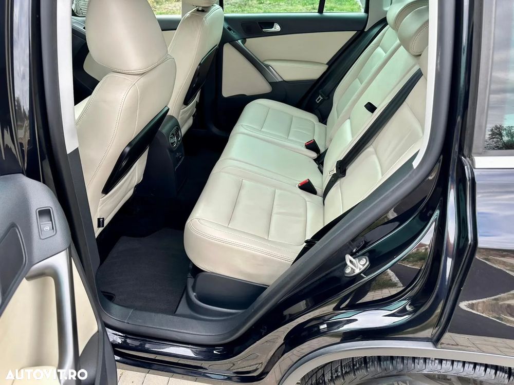 Volkswagen Tiguan - 8
