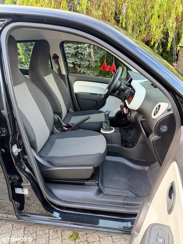 Renault Twingo SCe 70 Start&Stop LIMITED - 11