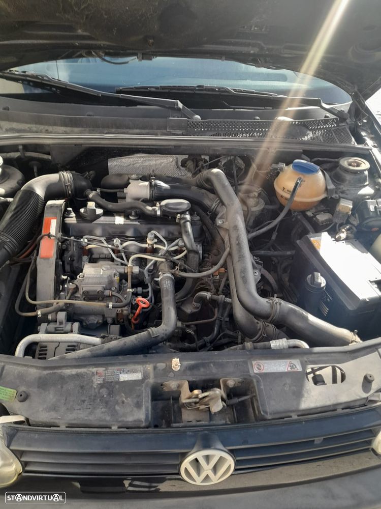VW Golf - 8