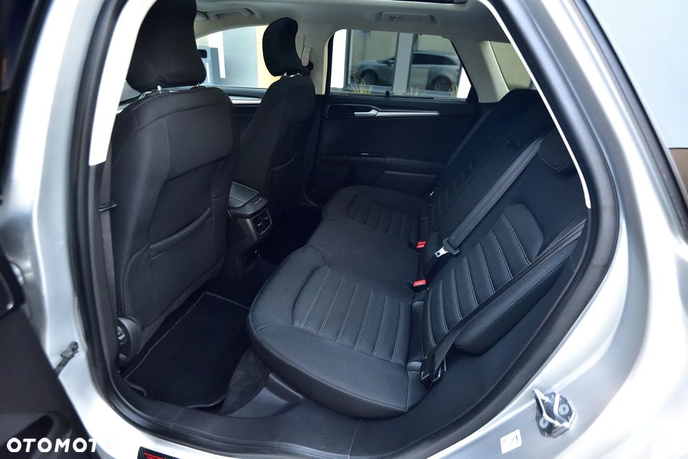Ford Mondeo 2.0 EcoBlue Business Edition - 33