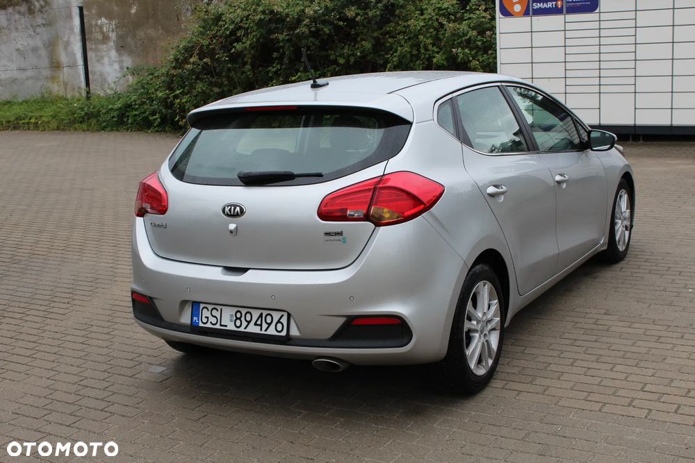 Kia Ceed 1.6 Crdi M Euro2012 - 4