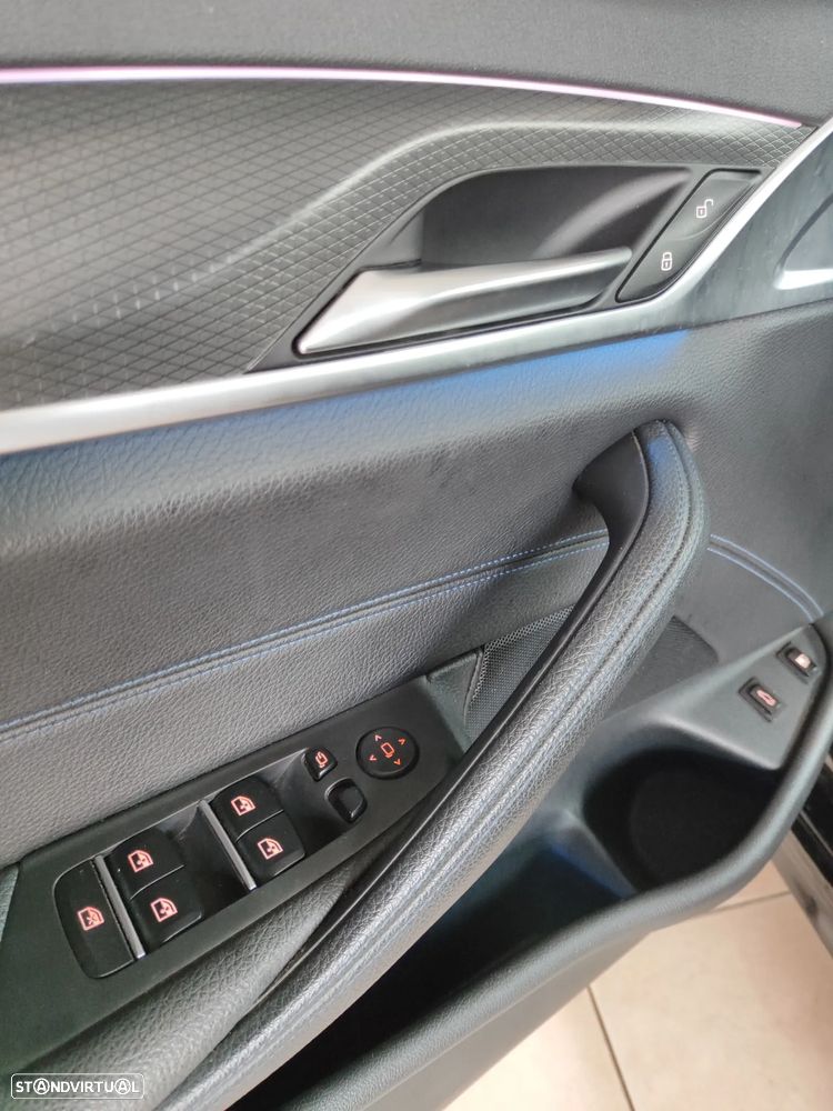 BMW 530 e Pack M - 22