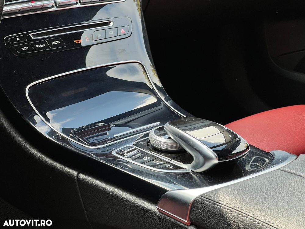 Mercedes-Benz C 450 AMG 4Matic 7G-TRONIC - 7