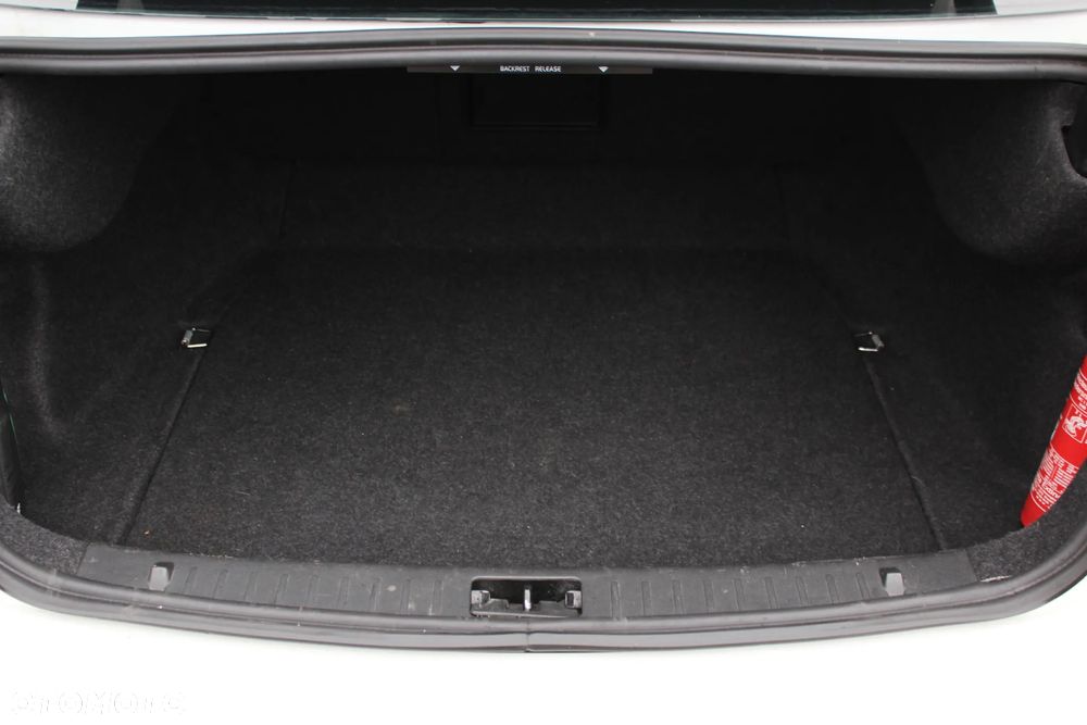 Volvo S60 DRIVe - 37