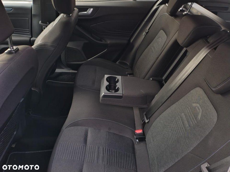 Ford Focus - 16