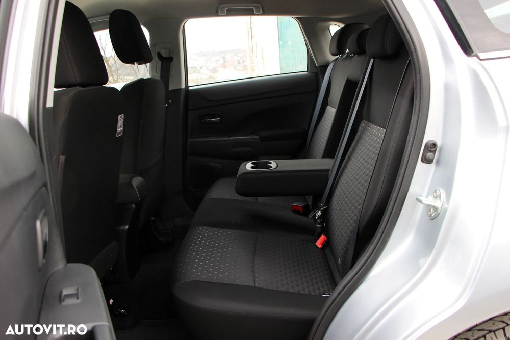 Mitsubishi ASX 1.8 DI-D 4WD Intense - 8