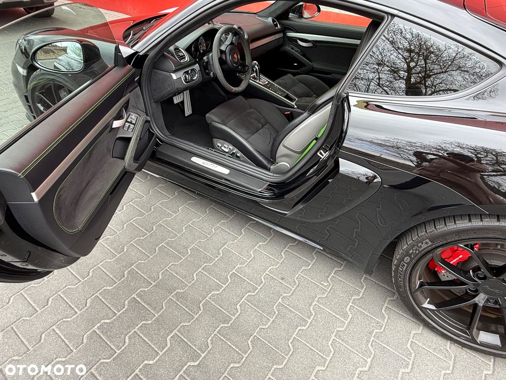 Porsche 718 Cayman - 7