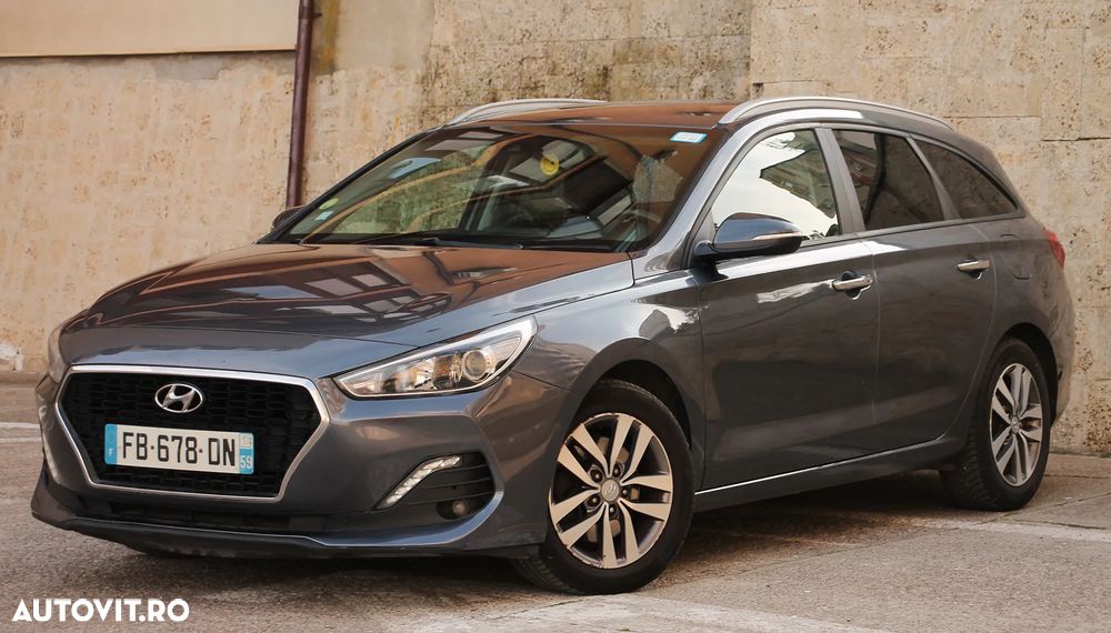 Hyundai i30 1.6 CRDI Prime - 1