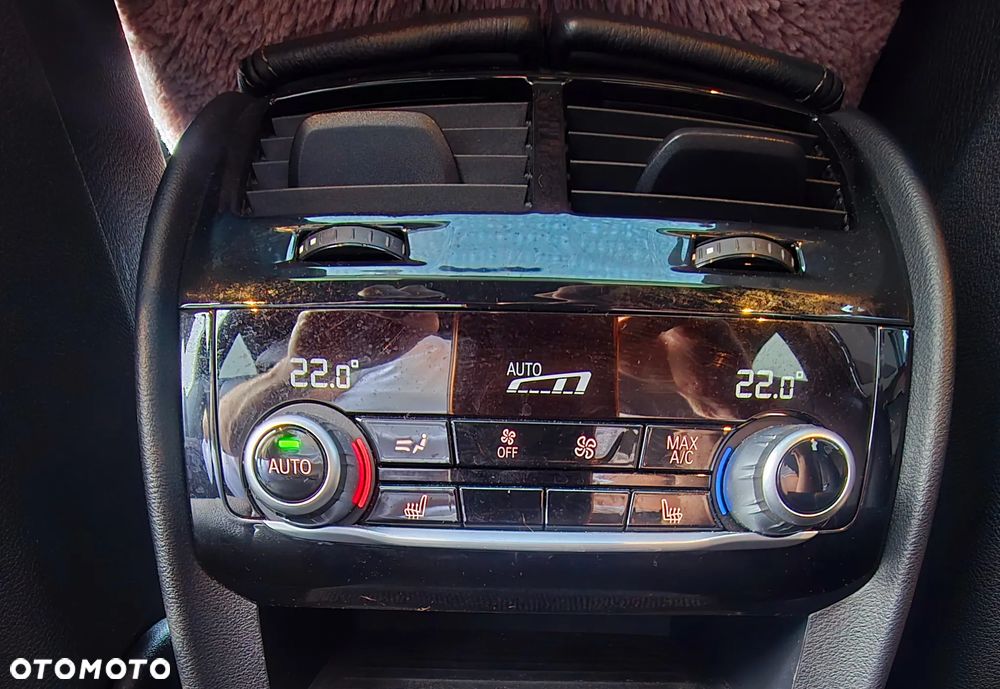 BMW Seria 5 530i xDrive M Sport sport - 23