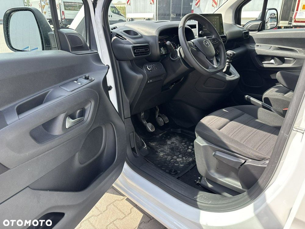 Opel Combo 1.2 Turbo Edition Plus S&S - 10
