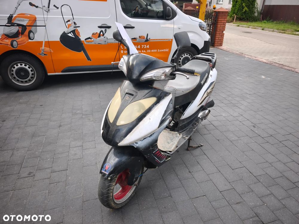 Moto Magnus Verso - 4