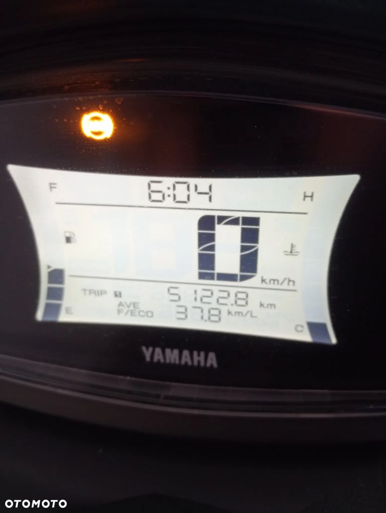 Yamaha NMAX - 9
