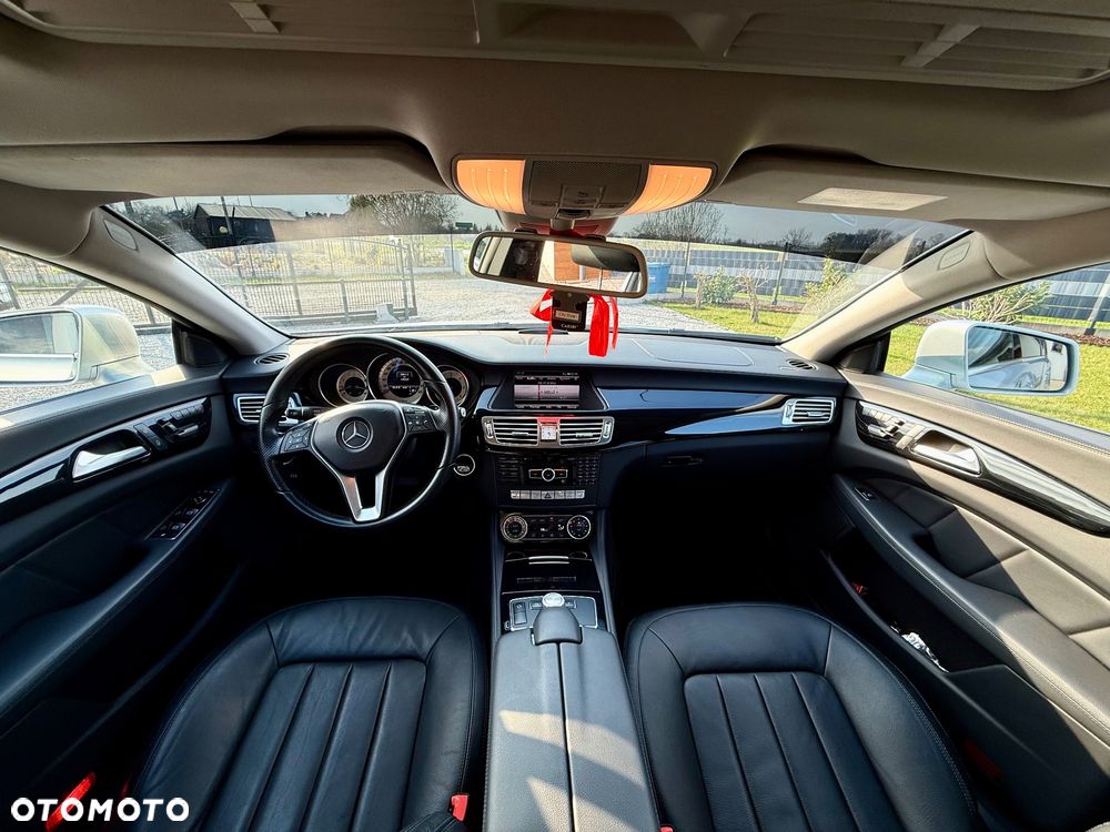 Mercedes-Benz CLS 350 d 4-Matic - 15