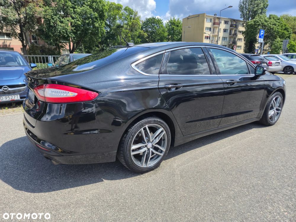 Ford Fusion - 6