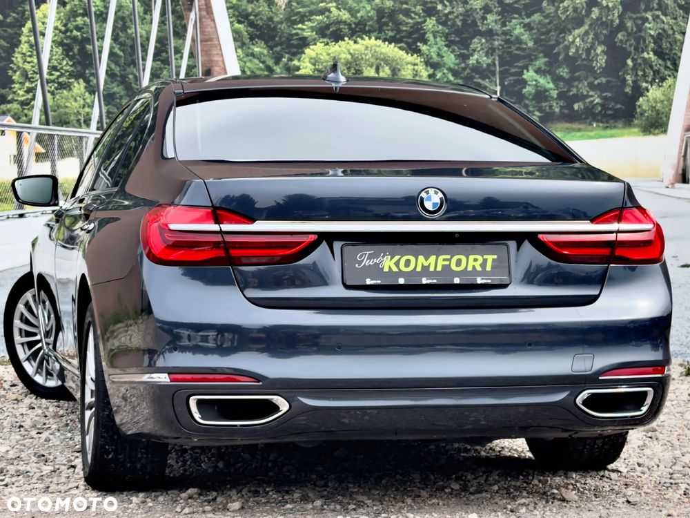 BMW Seria 7 - 17