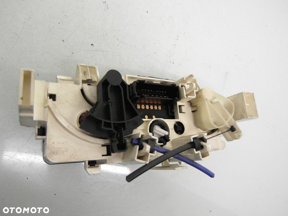 PANEL NAWIEWU Z AC CITROEN C3 I F664478N - 4