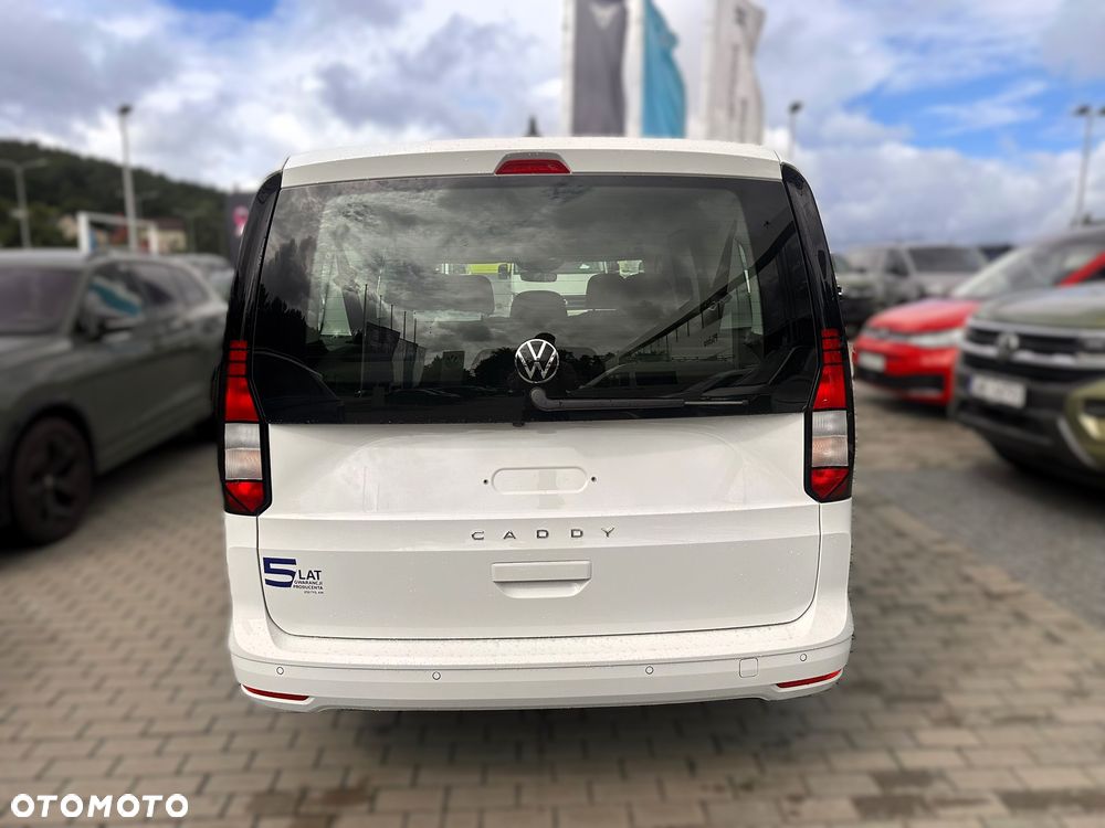 Volkswagen Caddy Maxi 2.0 TDI DSG - 8