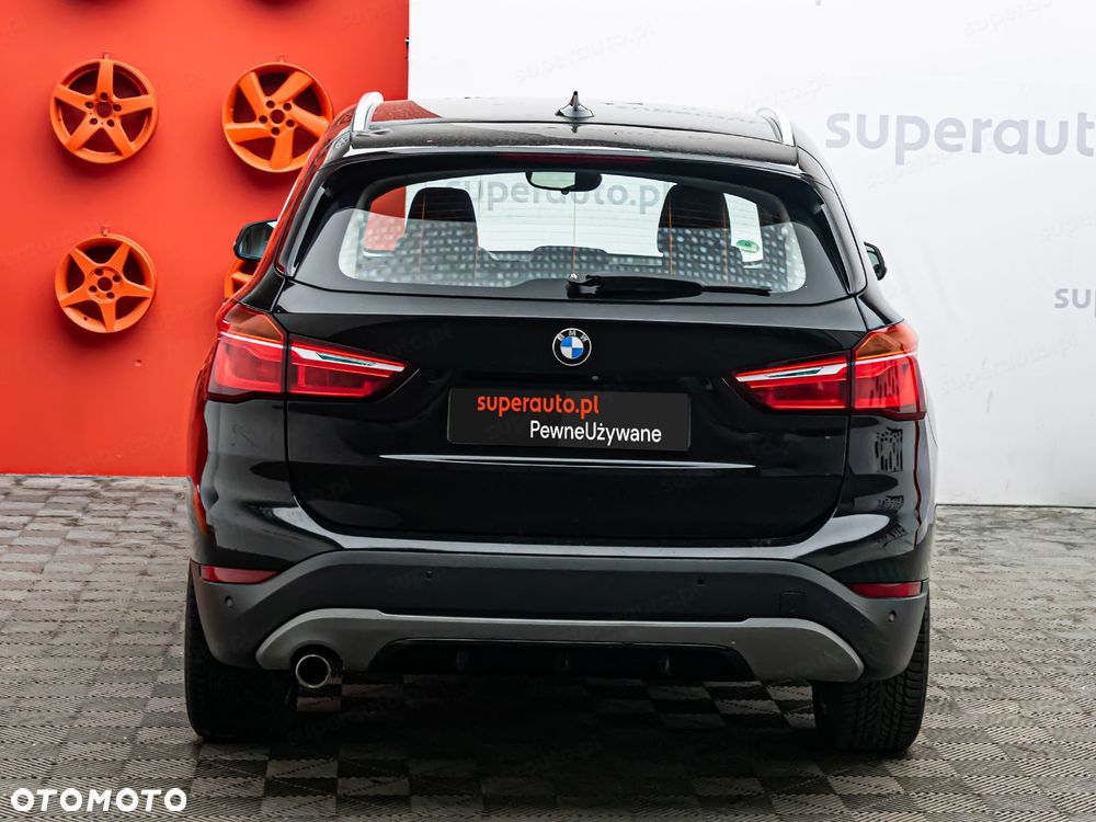 BMW X1 sDrive18d - 6