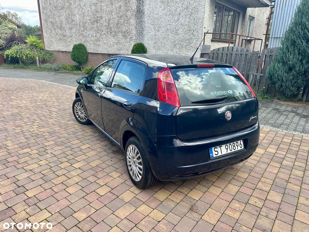 Fiat Grande Punto 1.4 8V Active - 12