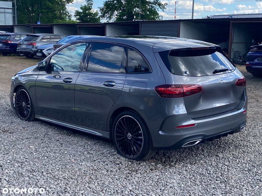 Mercedes-Benz Klasa B 220 4-Matic AMG Line 7G-DCT - 17