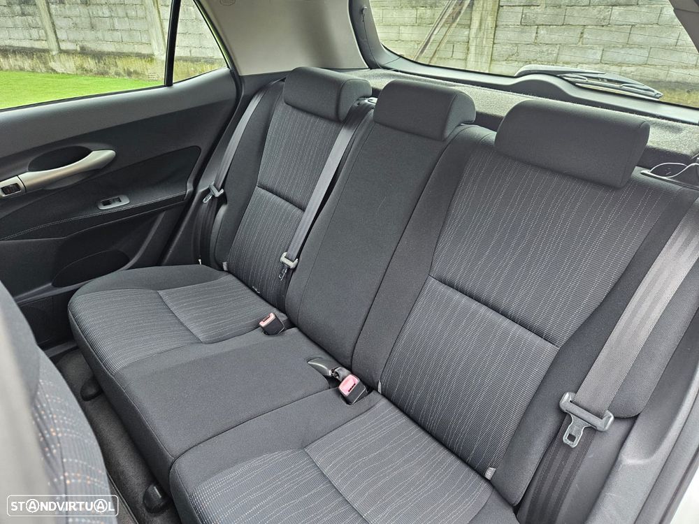 Toyota Auris 1.4 D-4D ACtive - 18