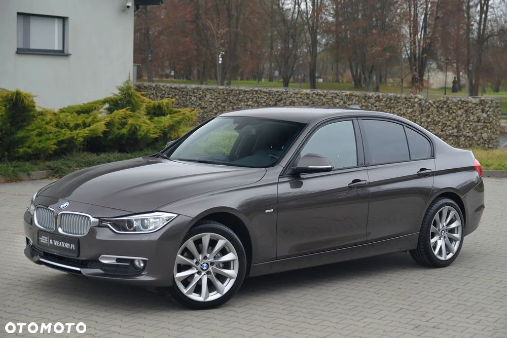 BMW Seria 3 316i Modern Line - 13