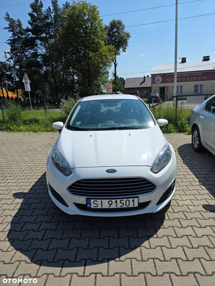 Ford Fiesta - 2