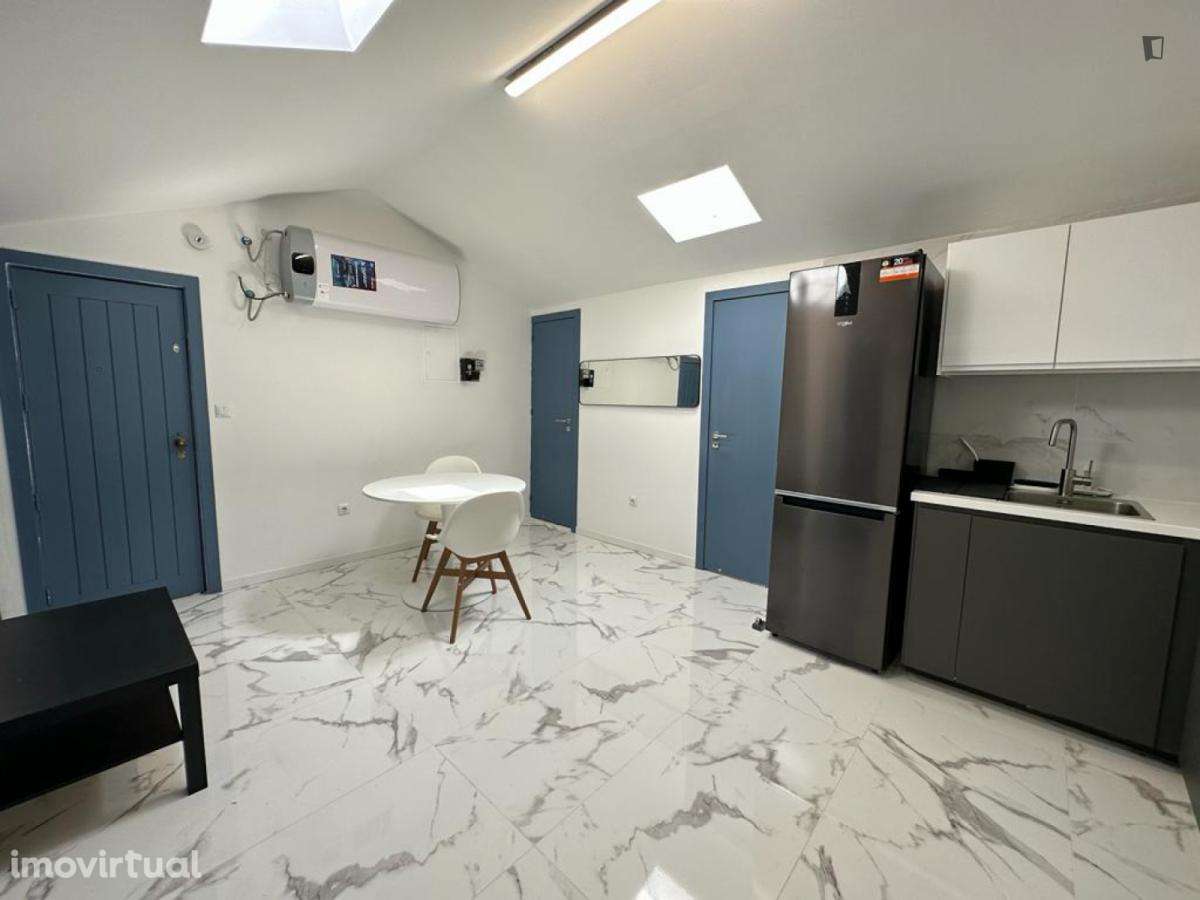 Quarto - localizado em Sé de Braga e São Lázaro Braga - Grande imagem: 4/10