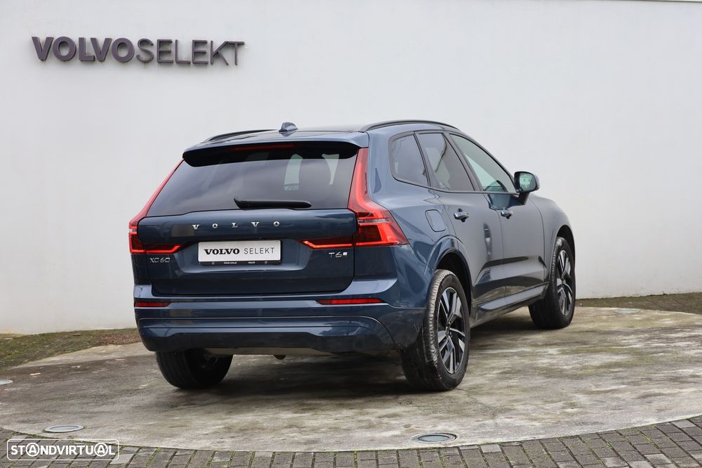 Volvo XC 60 2.0 T6 PHEV Core AWD - 2