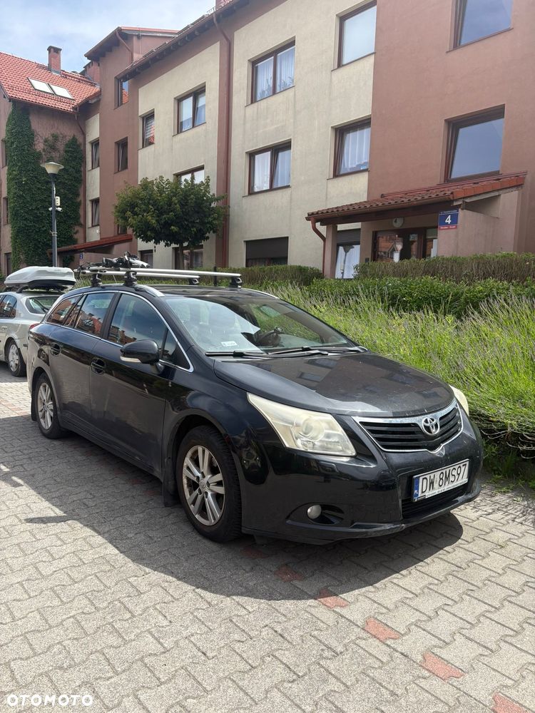 Toyota Avensis 1.8 Sol - 5