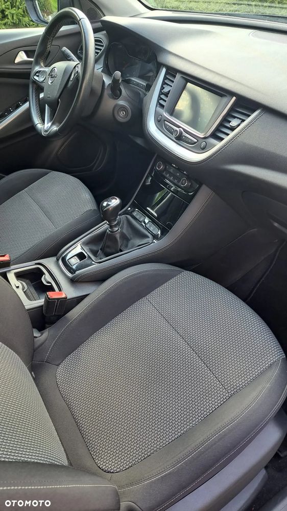 Opel Grandland X 1.2 T GPF Edition S&S - 13