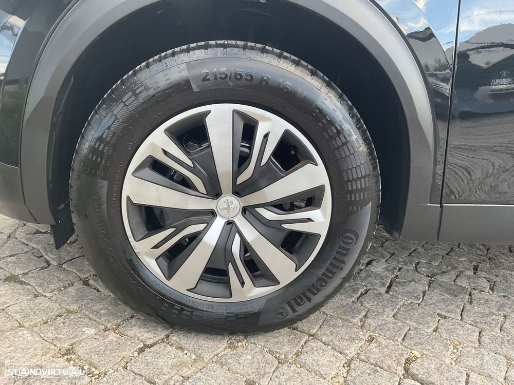 Peugeot 2008 1.2 PureTech Active - 14