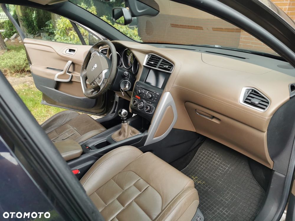 Citroën DS4 2.0 HDi SportChic - 11