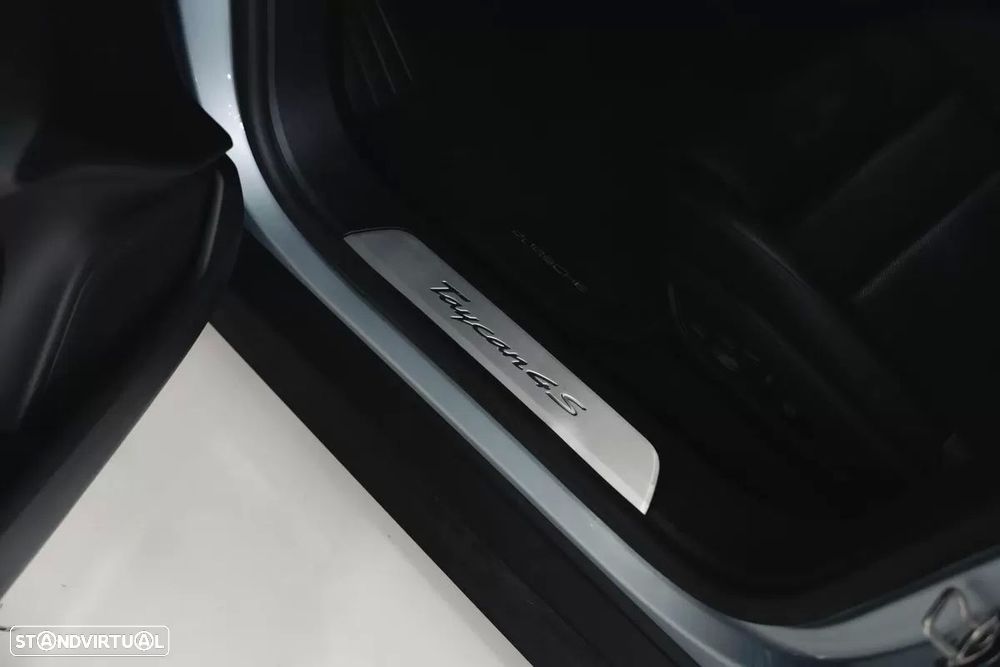 Porsche Taycan Sport Turismo 4S - 19