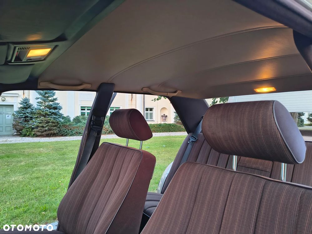 Mercedes-Benz W124 (1984-1993) - 15
